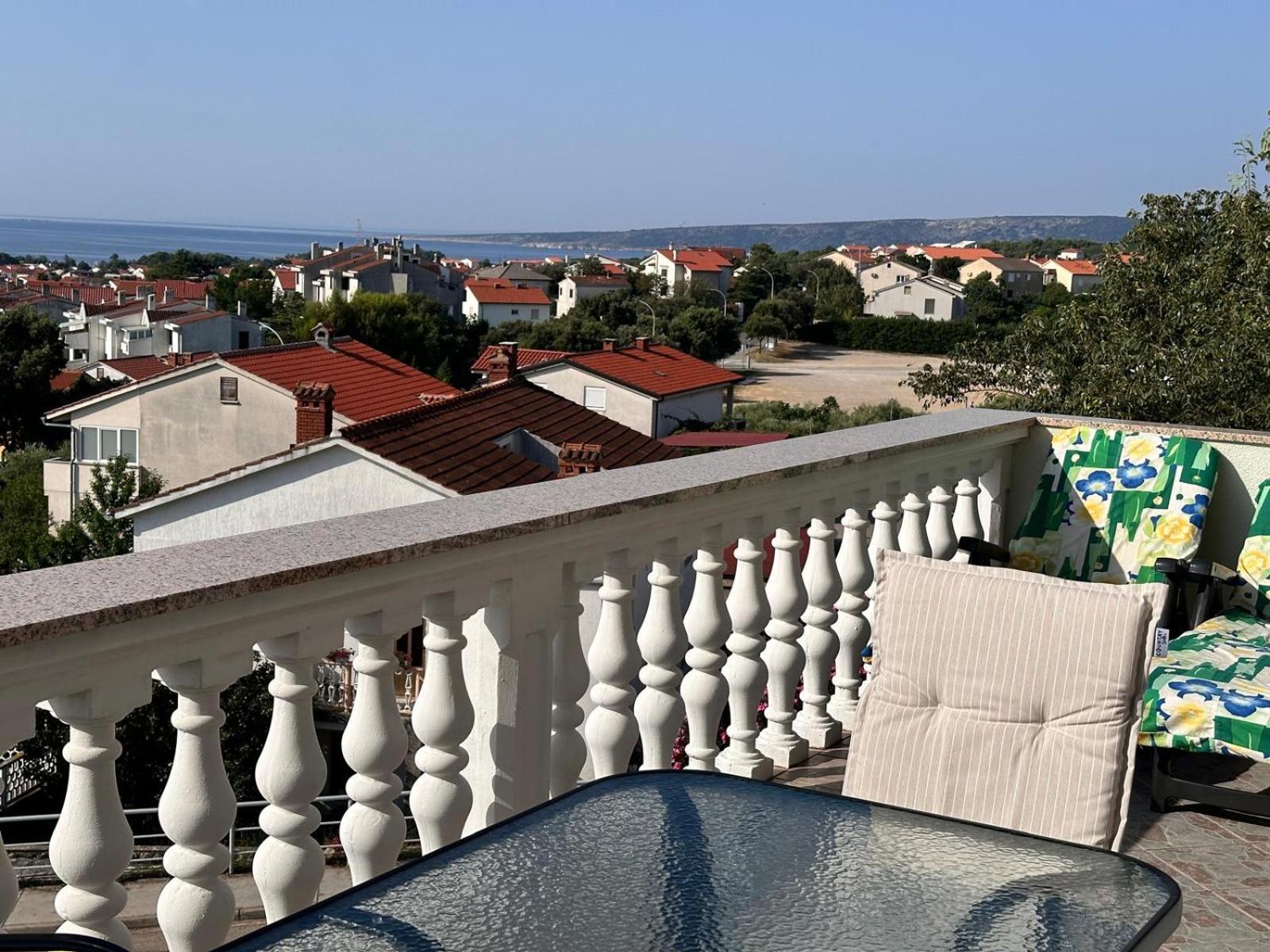 Apartmani Djurda Krk Town Esterno foto