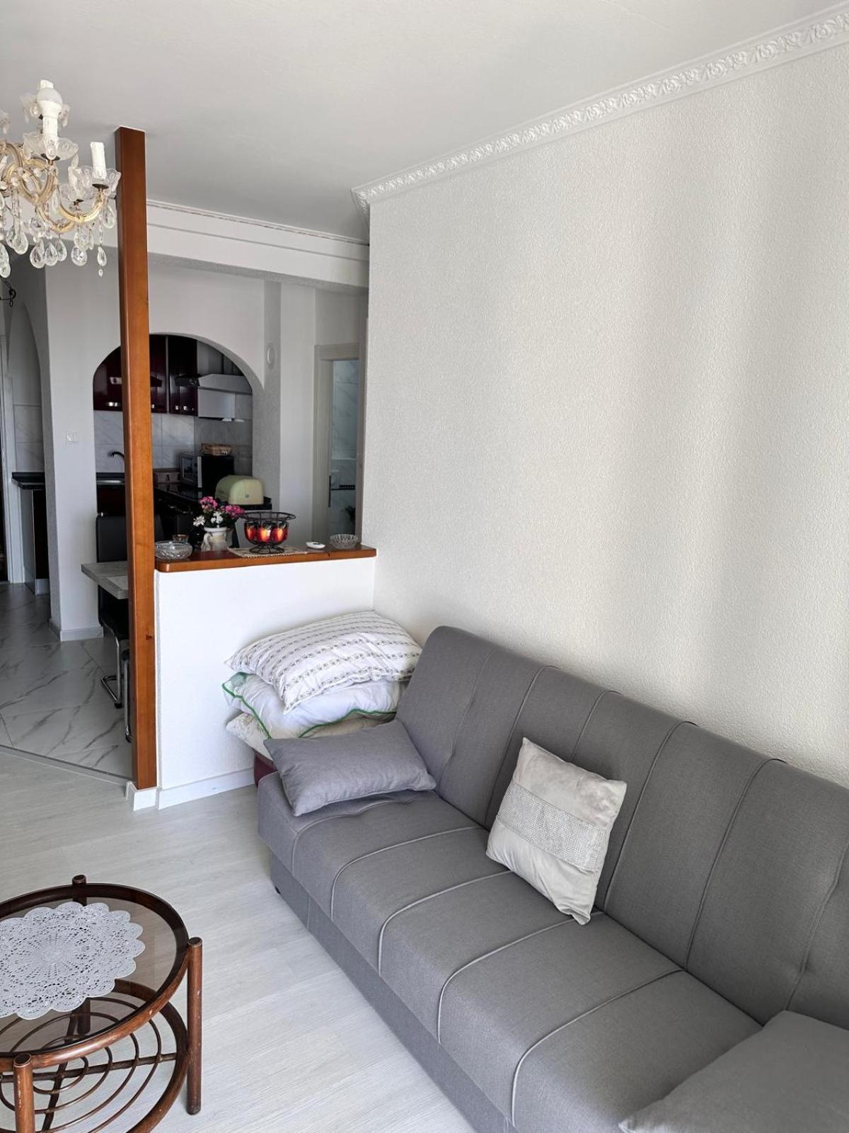 Apartmani Djurda Krk Town Esterno foto